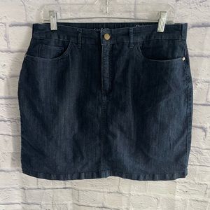 Women’s dark blue denim skirt with shorts underneath. Croft & Barrow size 14